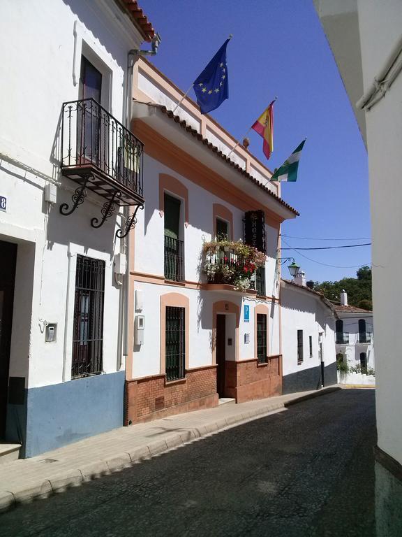Pension Carballo Fuenteheridos Exterior photo